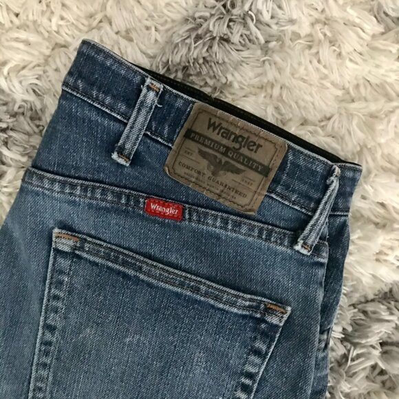 Wrangler Denim Jeans pants 34 X 30 paint stains Bootcut - Picture 2 of 7